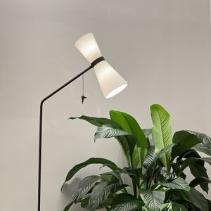 Terra | Luminária de Piso